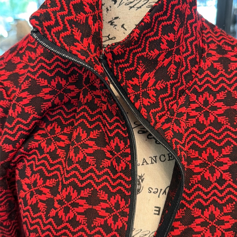 Luhta Women's Red Jacket/ base Top/ Ski Aspres top - Picture 16 of 17